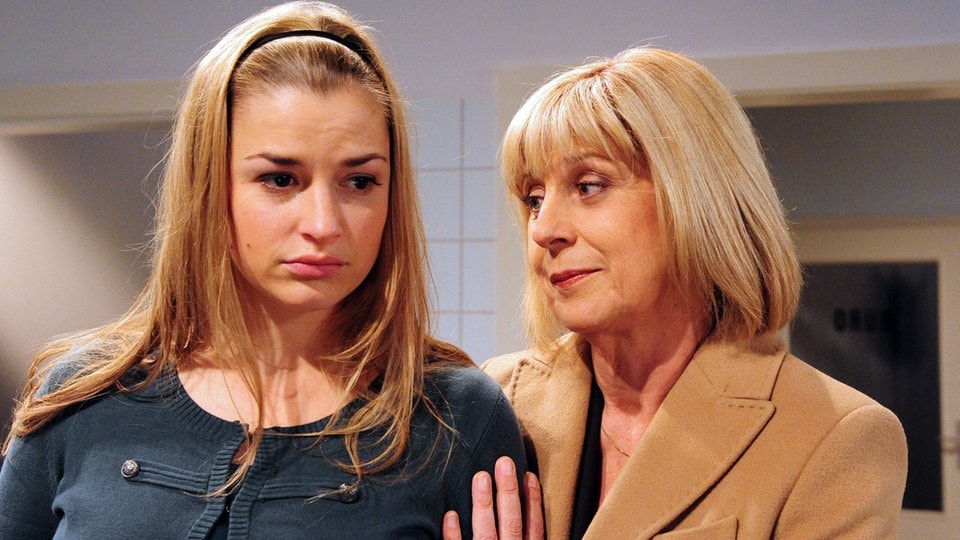 Sturm der Liebe: Konstantin & Theresa's Probation, New Hopes